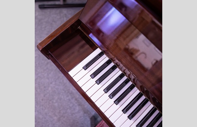 Used Offenbach Polished Wine Mahogany DU-4 Upright Piano - All Inclusive Premium Package (SN:143883) - Image 7